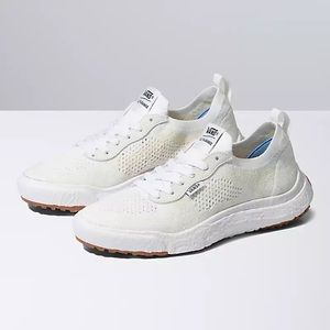 VANS ULTRARANGE VR3 SHOE